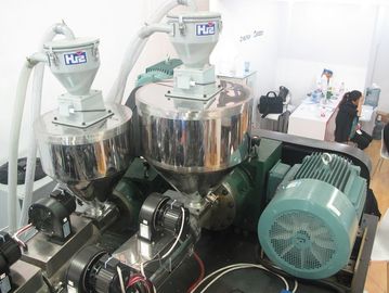 High Speed Plastic Bottle Blow Molding Machine Double Staton MP70D-2 For Outdoor Kettle